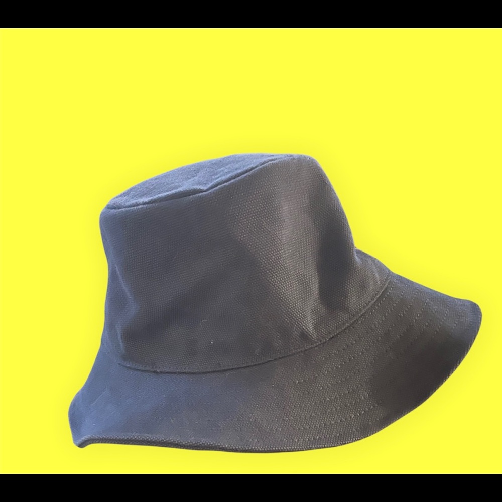 Madewell bucket hat